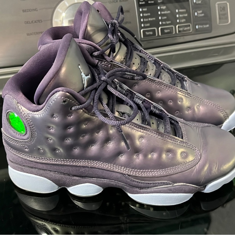 Jordan 13 Retro “Dark Raisin”